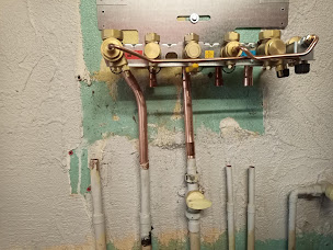 Photo n°27 de GMC SERVICES à Cercy-la-Tour (Couvreur)