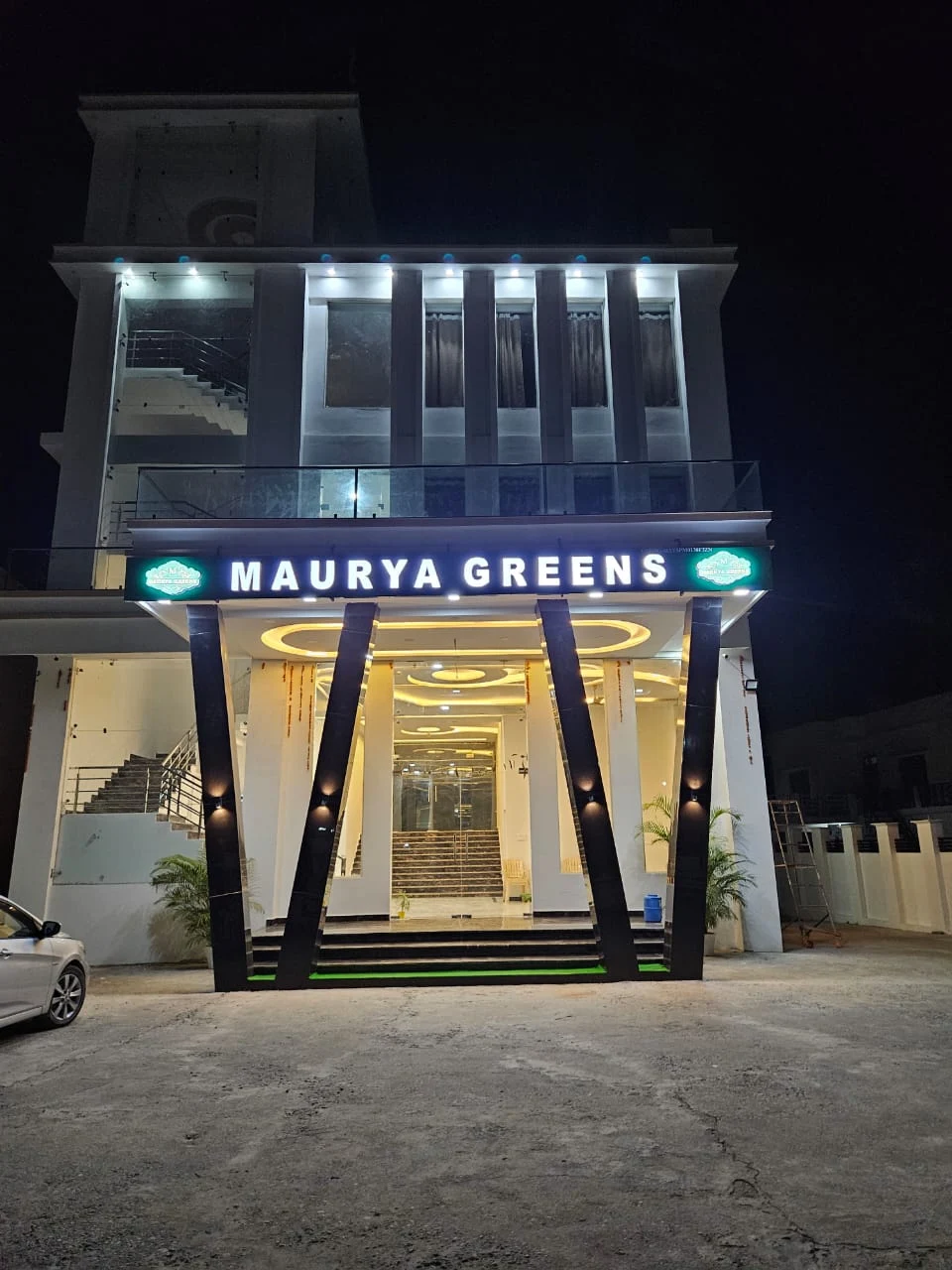 Hotel Maurya Greens