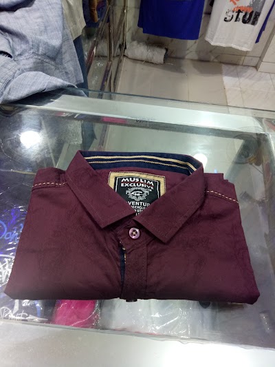 Photos of Tiptop Fasion