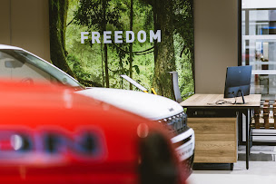 Photo n°26 de JEEP BERGERAC | Groupe Cazes à Bergerac (Garage automobile)