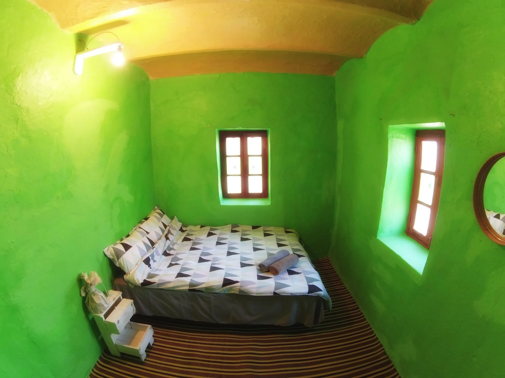 Nausicaa Guesthouse & Korean Food