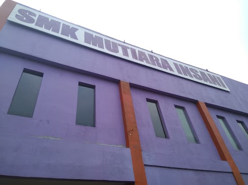 Smk Mutiara Insani, Author: Masdinar Riang Duha