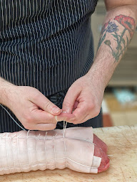 Photo n°4 de BOUCHERIE CROS à Mazamet (Boucherie-charcuterie)