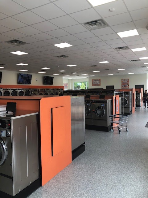 Spin City Laundry storefront and entrance in Oklahoma City