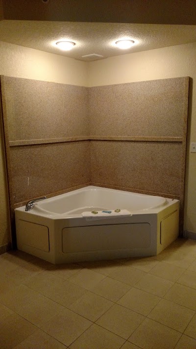 Photos of Holiday Inn Express & Suites Lakeland North - I-4