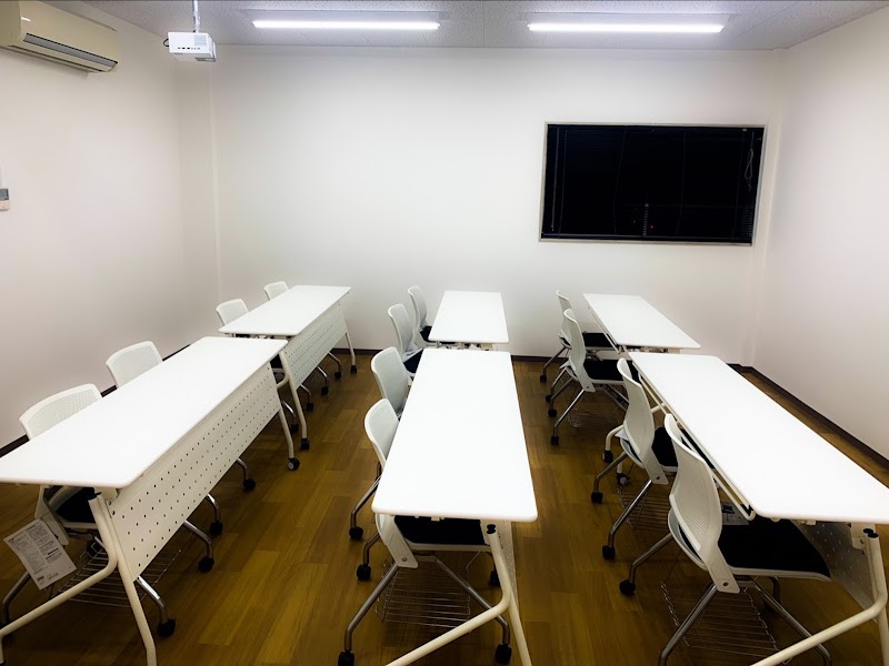 CoWorks24佐世保店