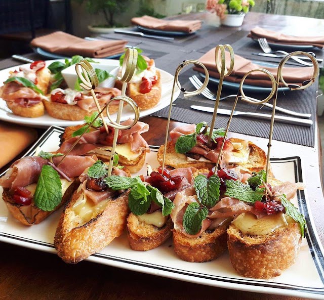 Pincho - Tapas Kitchen and Drinks