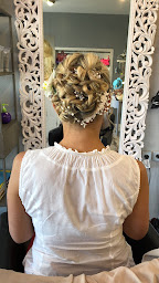 Photo n°5 de MARJORIE COIFFURE à Cognac (Salon de coiffure)