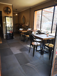 Photo n°14 de L’escale snack à Villecroze (Restauration rapide)