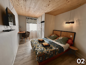 Photo n°33 de CAL'CATHY (Restaurant & Chambres) à Fontpédrouse (Pizzas à emporter)