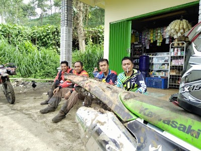 Photos of arema_ps SULFAT