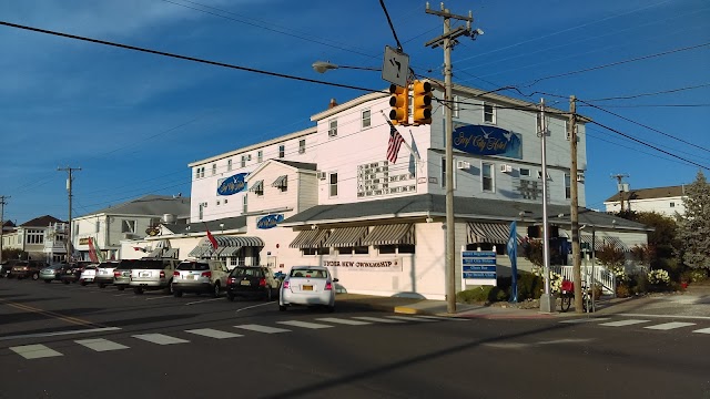 Surf City Hotel