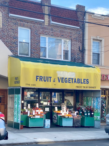 Yum's Fruit Market Inc