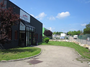 Photo n°17 de philippe jalouzot automobiles à Auxerre (Magasin de pneus)