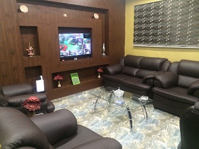 Photos of معرض ابو خميس لتجارة السيارات