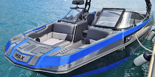 Photo n°12 de GET UP WAKE CLUB à Yvoire (Club de ski nautique)