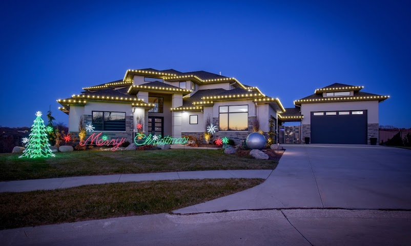 Holiday Lights Of Omaha by null