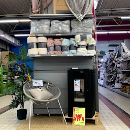 Photo n°18 de Bricomarché Villeneuve Le Roi à Villeneuve-le-Roi (Magasin de poêles à bois)