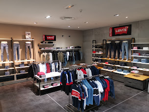 Photo n°2 de Reservoir à Cabriès (Magasin de vêtements)