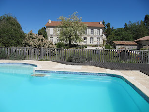 Photo n°3 de Château de Servanches à Servanches (Hébergement)