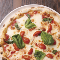 魔法のパスタ守山本店