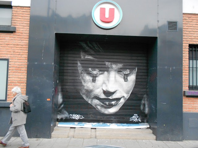 U Express
