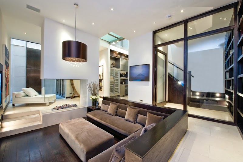 Landmass London photo 3