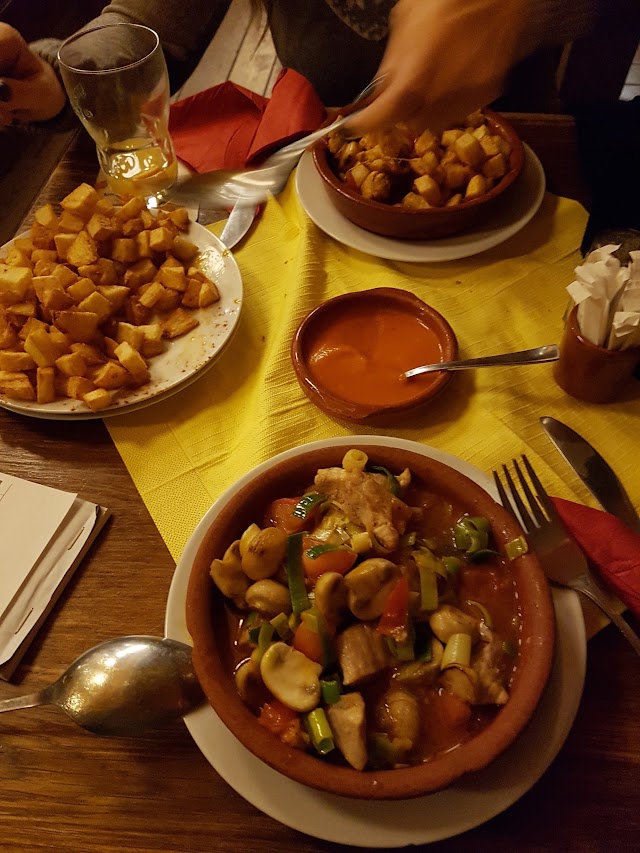 Duende Spanisches Tapas Restaurant -