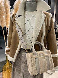 Photo n°3 de Chewingum à Pontarlier (Vêtements pour enfants)