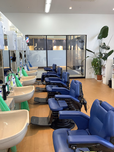 IN THE BARBER イオンタウン四日市泊店