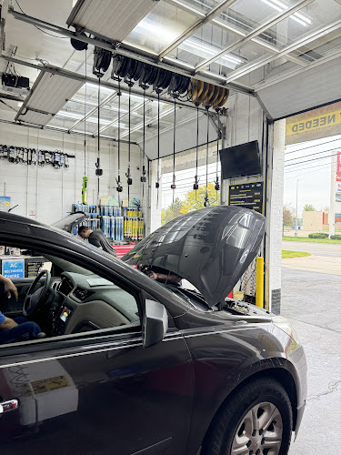 Universal Quick Lube