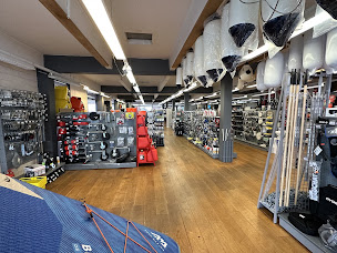 Photo n°21 de AD NAUTIC Cherbourg à Cherbourg-en-Cotentin (Magasin d'articles de ski nautique)