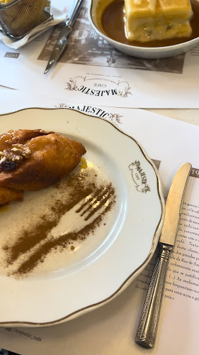 http://www.cafemajestic.com/