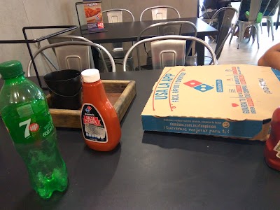Photos of DOMINO'S IGUALA