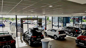 Photo n°2 de Hyundai Amiens Mary Automobiles à Longueau (Vendeur de voitures d'occasion)