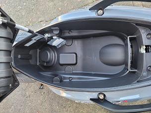 Photo n°32 de FP Moto - FPN à Albi (Magasin de pneus)