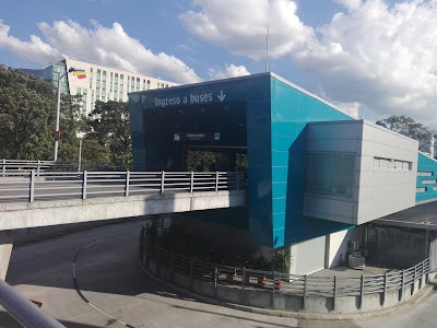Photos of Estaci&oacute;n Metropl&uacute;s Industriales Hacia Aranjuez