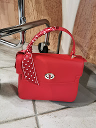 Photo n°21 de Boutique Sans marques à Gasny (Magasin de vêtements pour femmes)