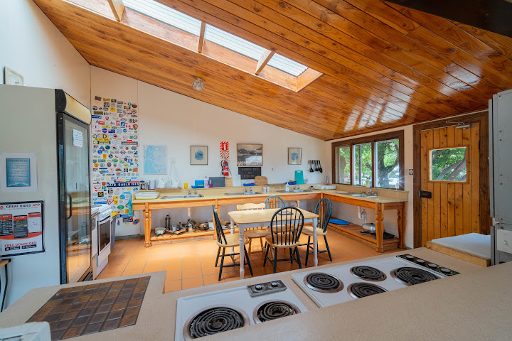 Manapouri Holiday Park by null