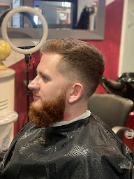 Photo n°12 de Dax barber coiff - Coiffeur Barbier Ancenis à Ancenis (Barbier)