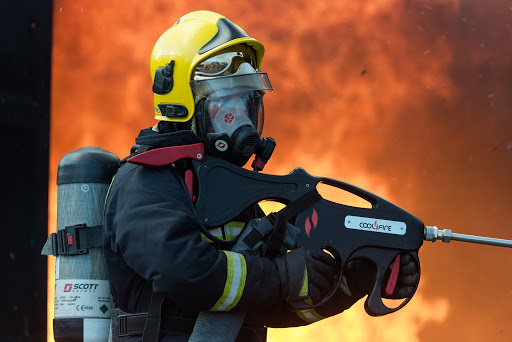 Angus Fire - Visual
