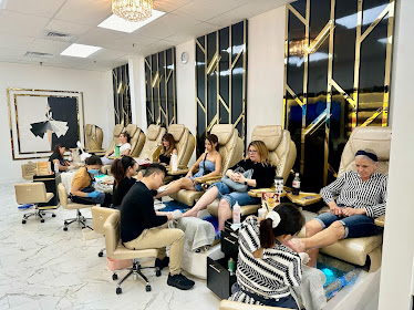 Cosmo nails spa