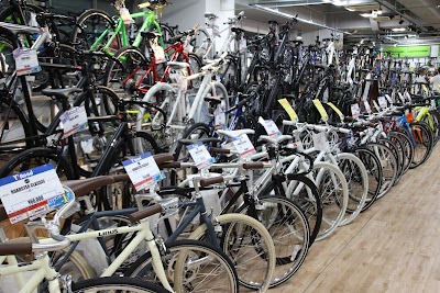 ワイズロード 福岡天神店