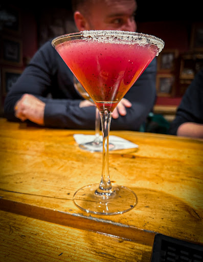 Grizzly Lounge - Thumbnail