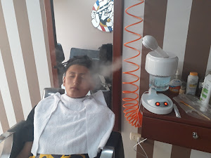 Wolf Legend Barber Studio 1