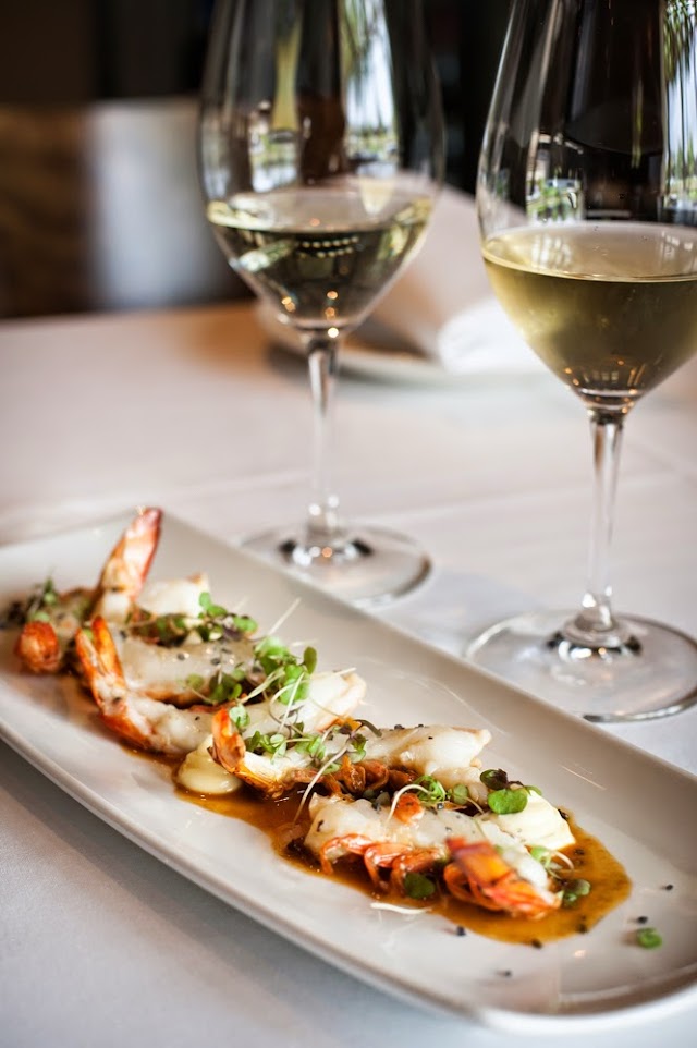 Vintners Bar & Grill