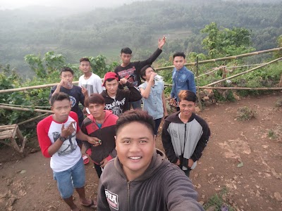 Photos of Gunung Cengklik