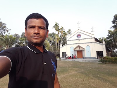 Photos of Muhipara Catholic Church.