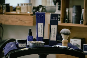 Photo n°11 de Coif'2000 à Mougins (Barbier)