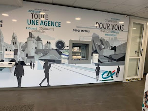 Photo n°3 de CRÉDIT AGRICOLE VOUILLE à Vouillé (Banque d'épargne)